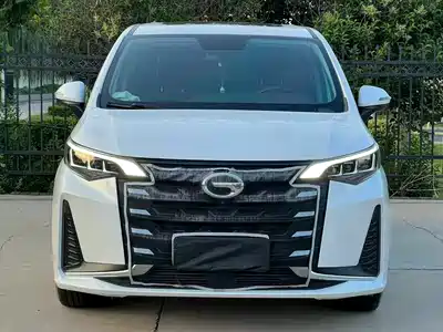 GAC Trumpchi M6 2022