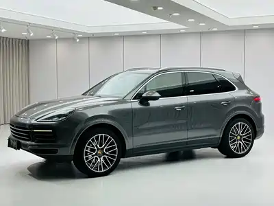 Porsche Cayenne 2021