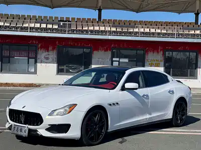 Maserati Quattroporte 2013