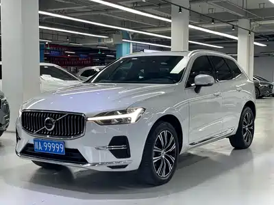 Volvo XC60 2022