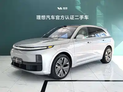 Li Auto L7 2025