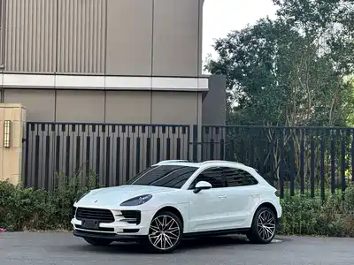Porsche Macan 2020