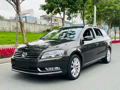 Volkswagen Magotan (Import) 2015