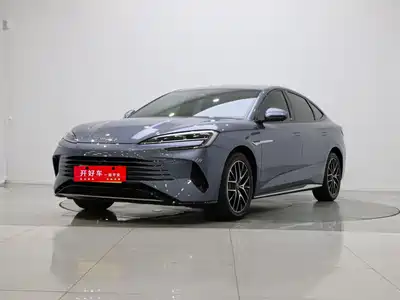 BYD Seal 07 DM-i 2025