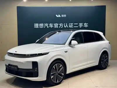 Li Auto L7 2025