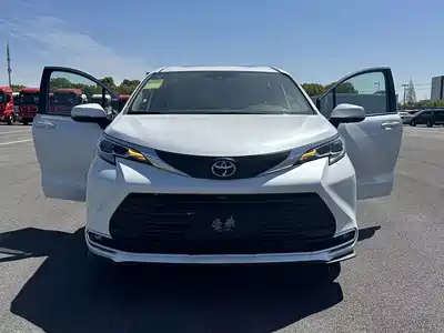 Toyota Sienna 2026