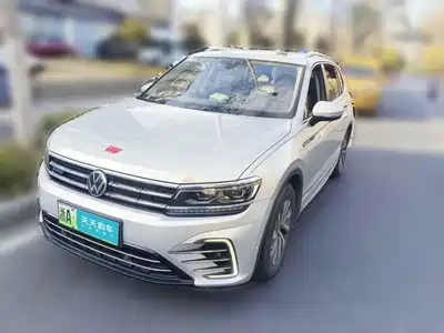 Volkswagen Tiguan L PHEV 2021