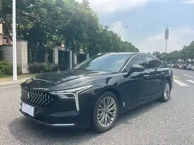 Besturn B70 2024