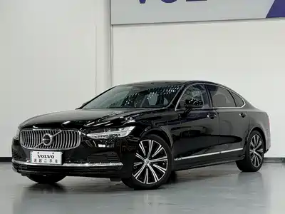 Volvo S90 Plug-in Hybrid 2022