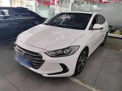 Hyundai Elantra 2018