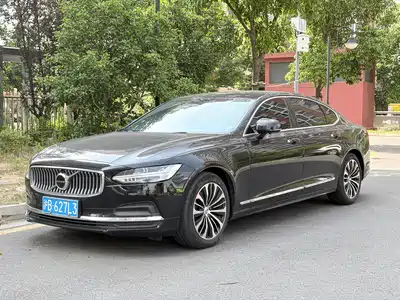 Volvo S90 2023