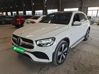 Mercedes-Benz GLC 2023