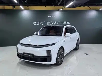 Li Auto L7 2025