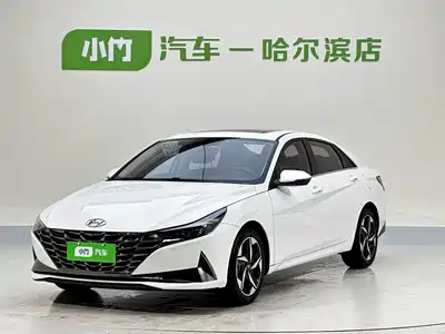 Hyundai Elantra 2022