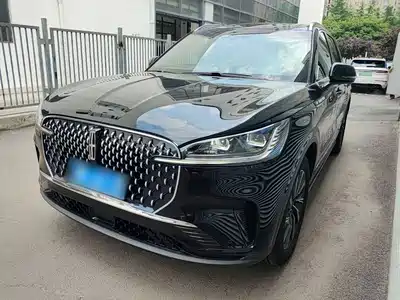 Lincoln Aviator 2025