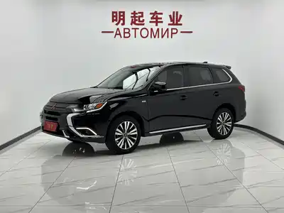 Mitsubishi Outlander 2022