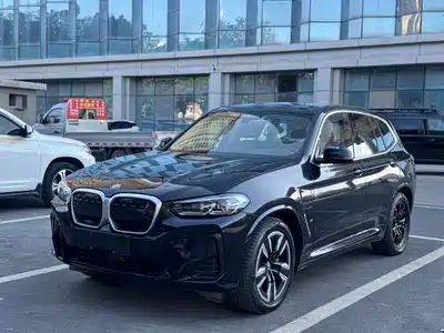 BMW iX3 2023