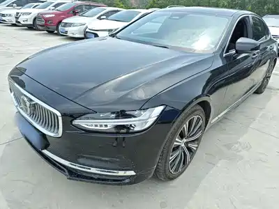 Volvo S90 2023