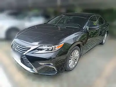 Lexus ES 2016