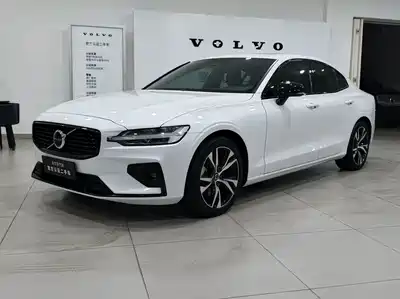 Volvo S60 2023
