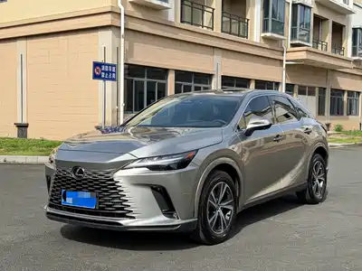 Lexus RX 2025