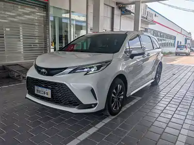 Toyota Granvia 2024