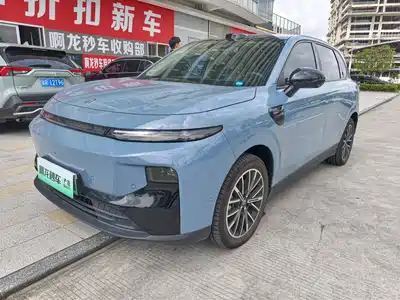 Leapmotor B10 2025