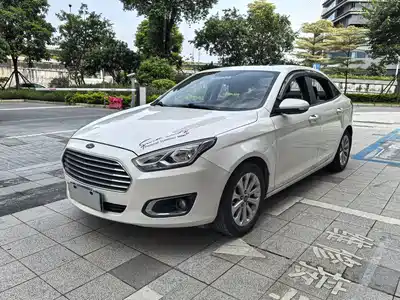 Ford Escort 2016