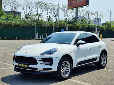 Porsche Macan 2020