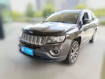 Jeep Compass (Import) 2014