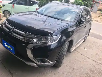 Mitsubishi Outlander 2018