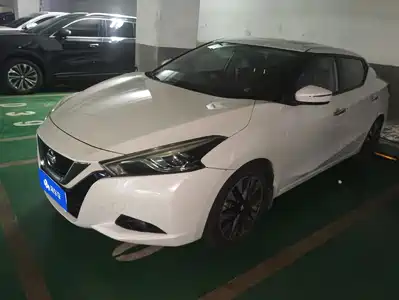 Nissan Bluebird 2018