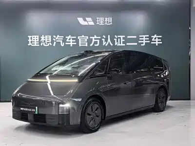 Li Auto MEGA 2024