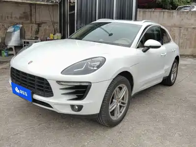 Porsche Macan 2016
