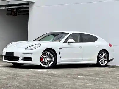 Porsche Panamera 2014