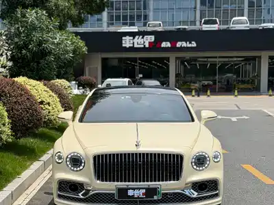 Bentley Flying Spur Plug-in Hybrid 2022