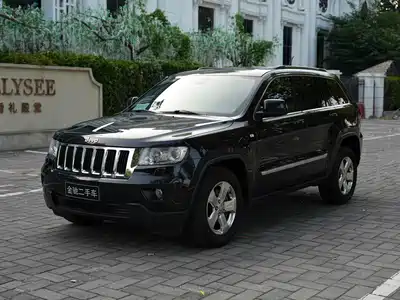 Jeep Grand Cherokee (Import) 2012