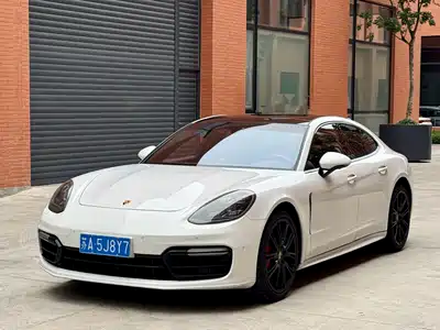 Porsche Panamera 2019
