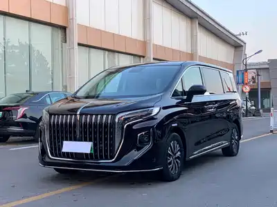 Hongqi HQ9 PHEV 2024