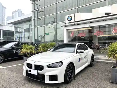 BMW M2 2025