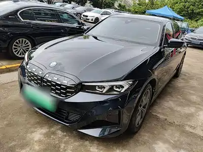 BMW i3 2025