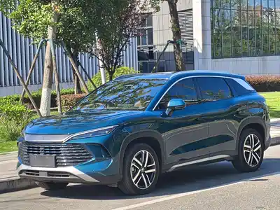 BYD Song L DM-i 2024