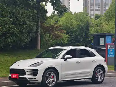Porsche Macan 2015