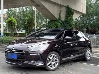 DS 5 2015