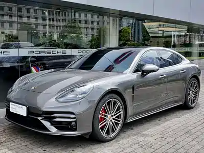 Porsche Panamera 2018