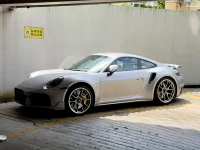 Porsche 911 2023