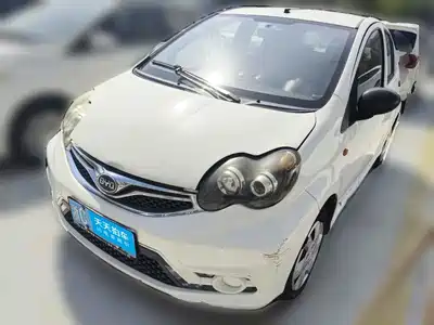 BYD F0 2016