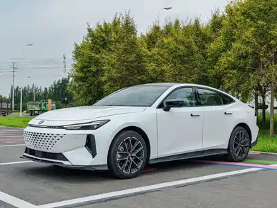 Changan UNI-V iDD 2024