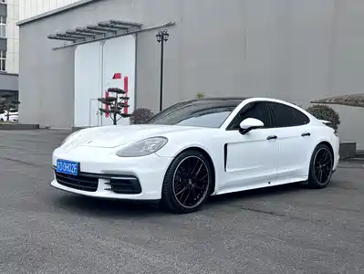 Porsche Panamera 2020
