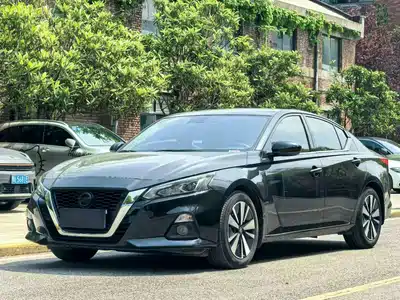Nissan Teana 2022